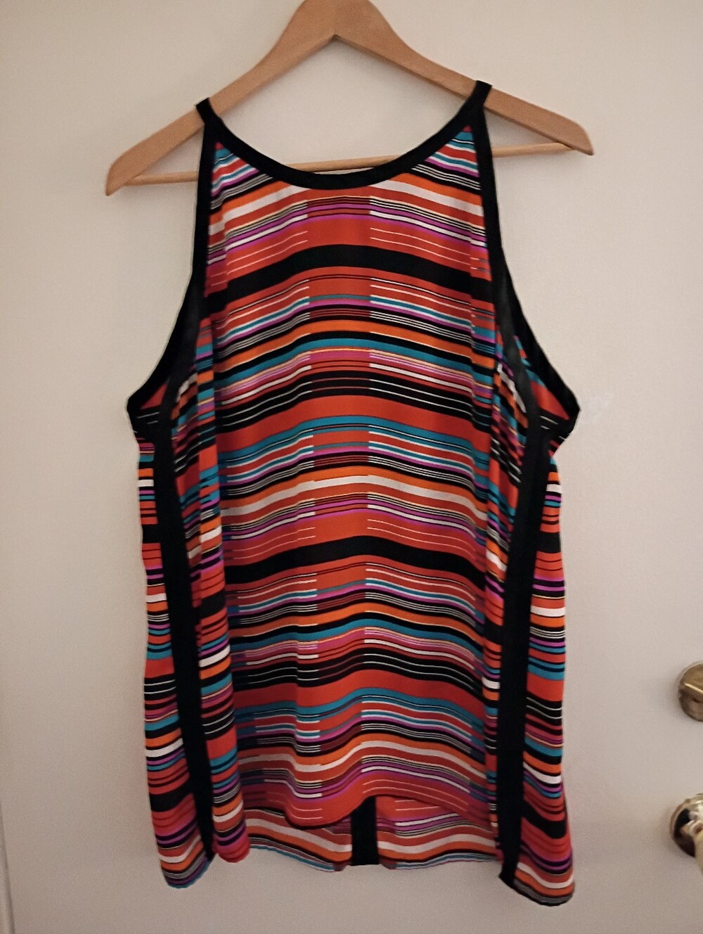 Vince Camuto Top